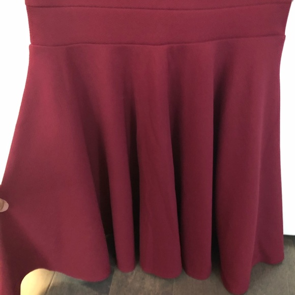 NWOT Scallop Dress - Picture 4 of 4